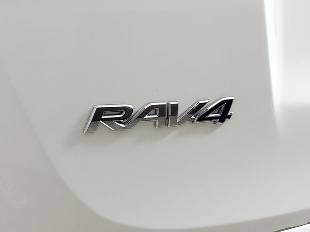 2018 Toyota RAV4 Hybrid LE Plus