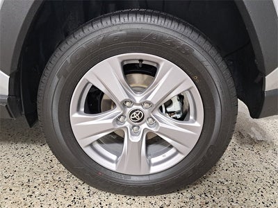 2025 Toyota RAV4 Hybrid XLE