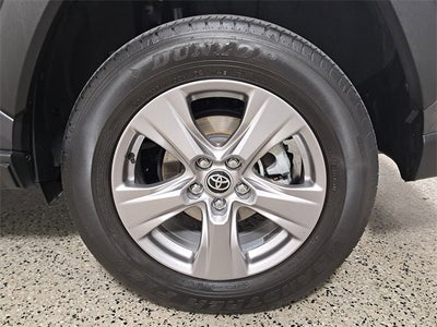 2025 Toyota RAV4 Hybrid XLE