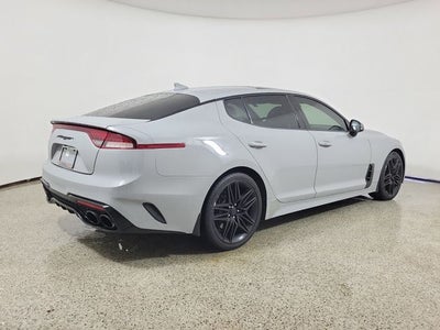 2022 Kia Stinger GT-Line
