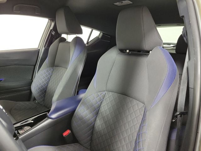 2021 Toyota C-HR XLE