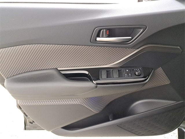 2022 Toyota C-HR Limited