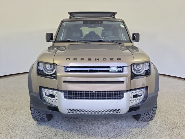 2020 Land Rover Defender 110 SE