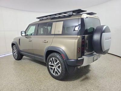 2020 Land Rover Defender 110 SE