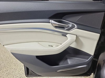 2024 Audi Q8 e-tron Premium Plus quattro