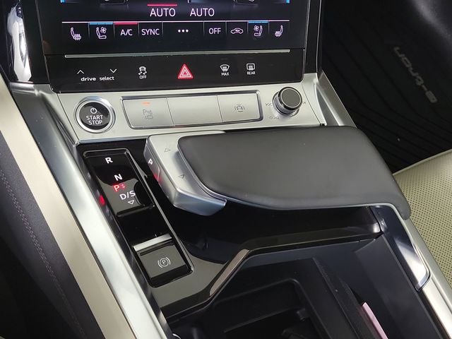 2024 Audi Q8 e-tron Premium Plus quattro