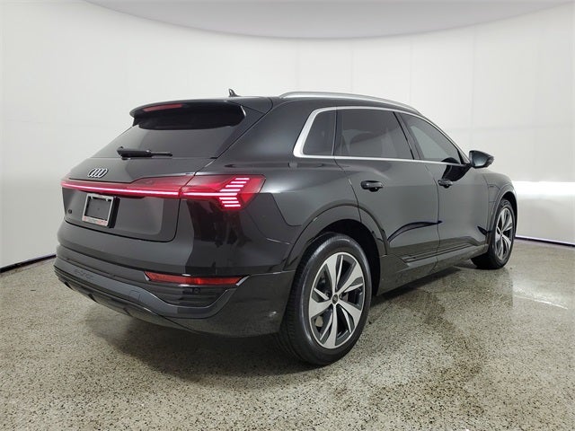 2024 Audi Q8 e-tron Premium Plus quattro