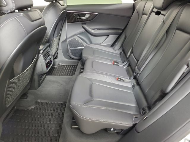 2023 Audi Q8 55 Premium Plus quattro