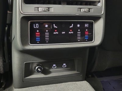 2023 Audi Q8 55 Premium Plus quattro