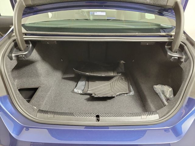 2025 BMW 5 Series 530i