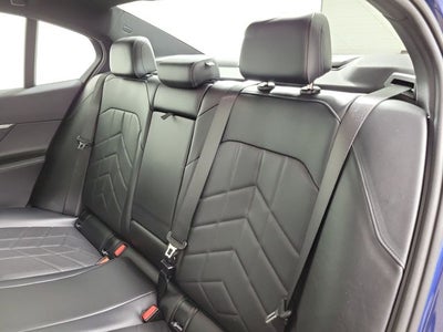 2025 BMW 5 Series 530i