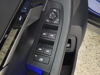 2025 BMW 5 Series 530i