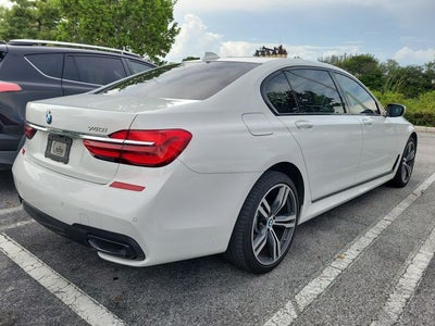 2019 BMW 7 Series 740i