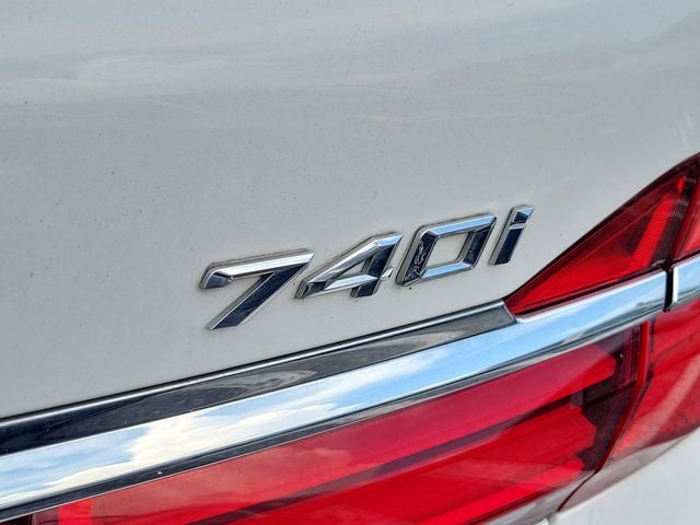 2019 BMW 7 Series 740i
