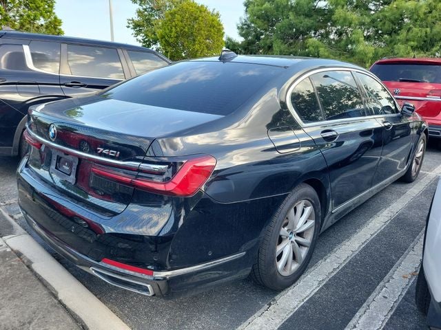 2021 BMW 7 Series 740i
