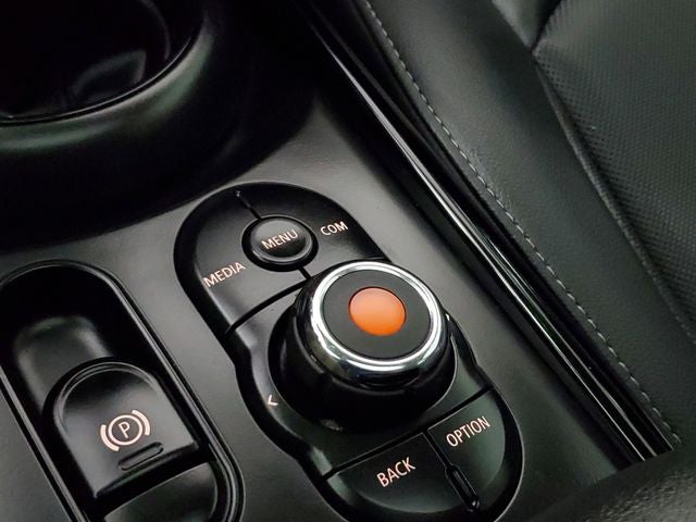 2019 MINI Cooper Clubman Classic