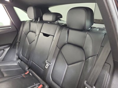 2020 Porsche Macan Base