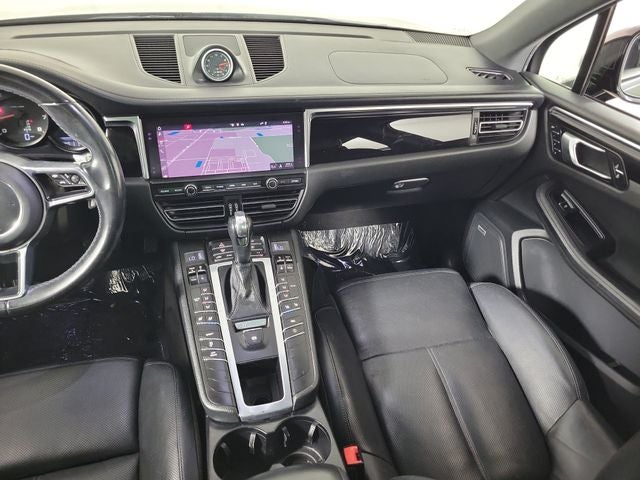 2020 Porsche Macan Base