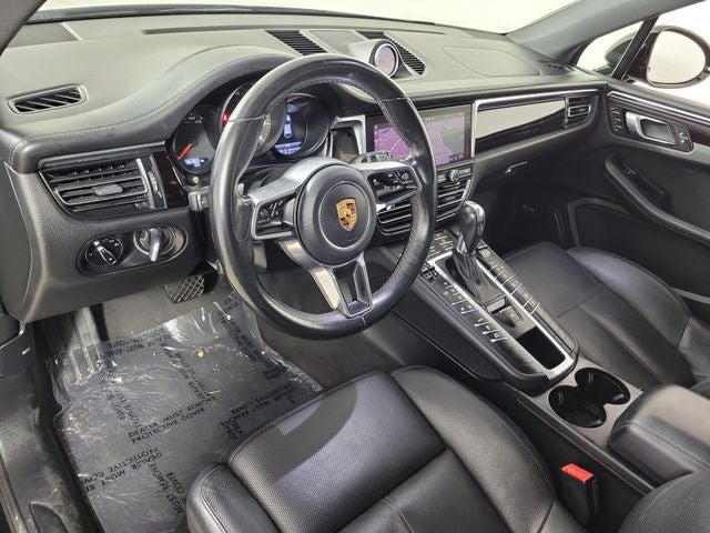 2020 Porsche Macan Base