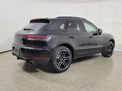 2020 Porsche Macan Base