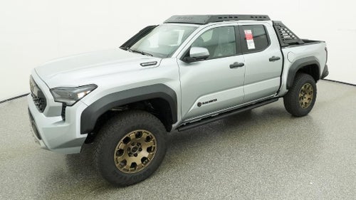 2026 Toyota Tacoma i-FORCE MAX Tacoma Trailhunter