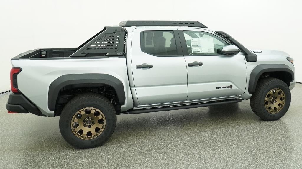 2026 Toyota Tacoma i-FORCE MAX Tacoma Trailhunter