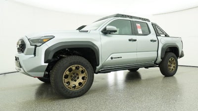 2026 Toyota Tacoma i-FORCE MAX Tacoma Trailhunter