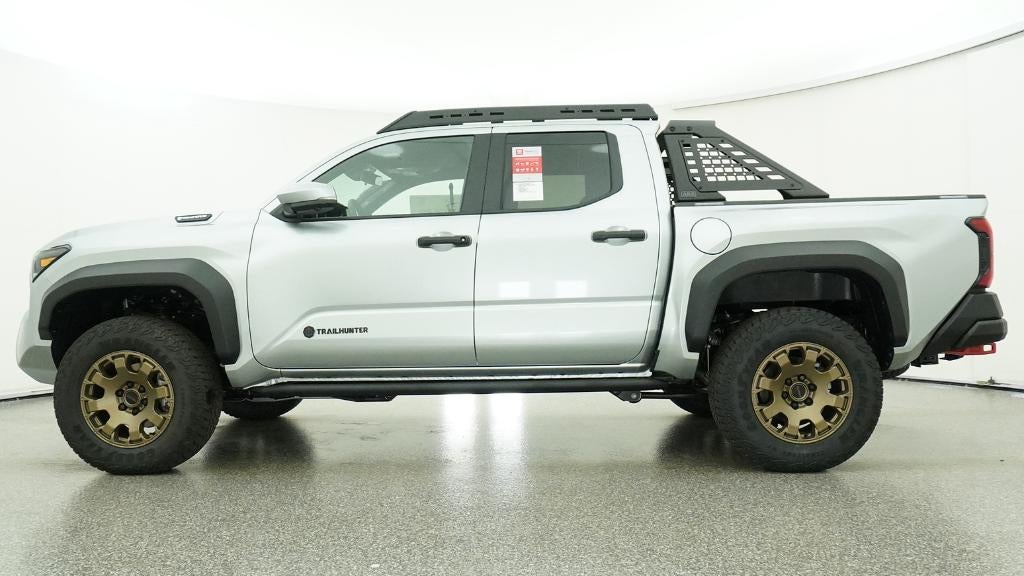 2026 Toyota Tacoma i-FORCE MAX Tacoma Trailhunter