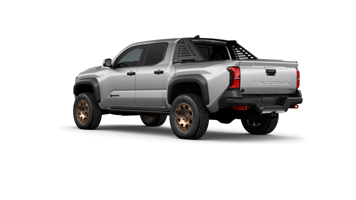 2026 Toyota Tacoma i-FORCE MAX Tacoma Trailhunter