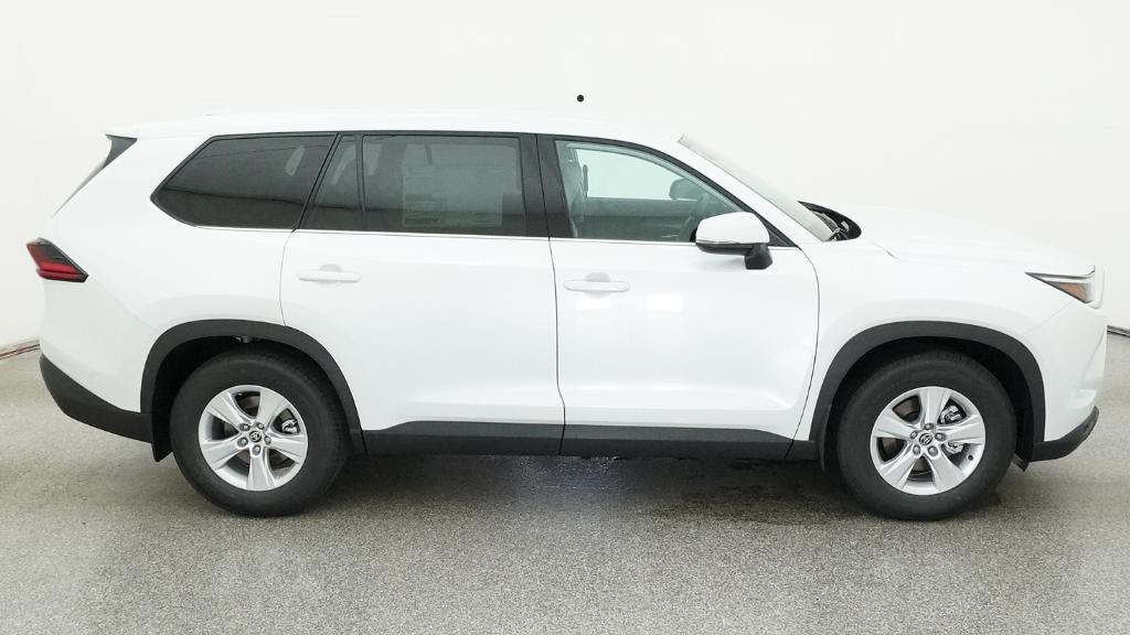 2026 Toyota Grand Highlander LE