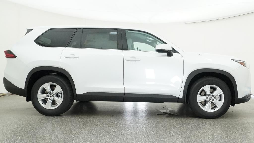 2026 Toyota Grand Highlander LE