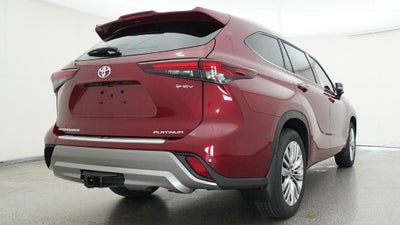 2026 Toyota Highlander Hybrid Platinum