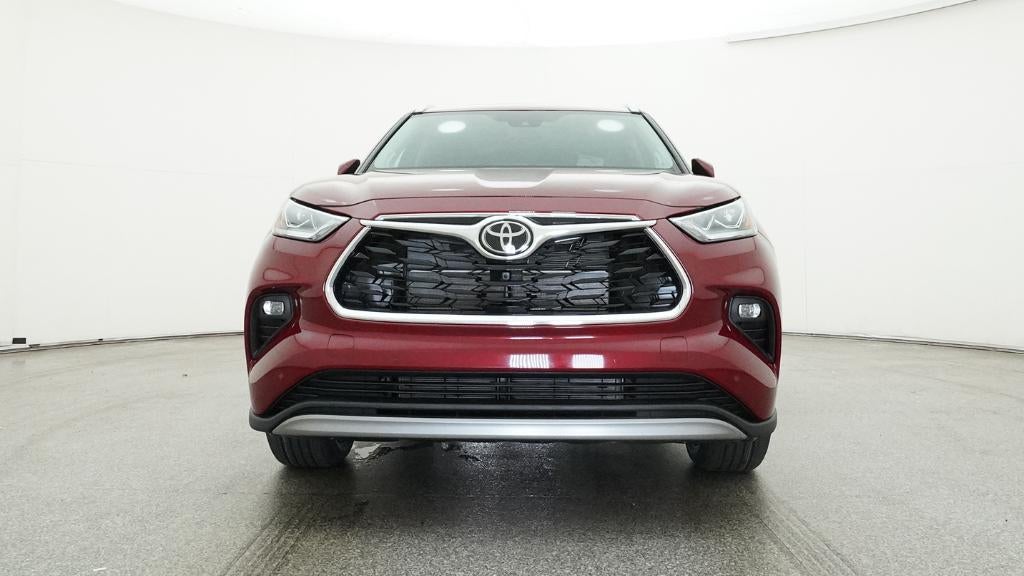 2026 Toyota Highlander Hybrid Platinum