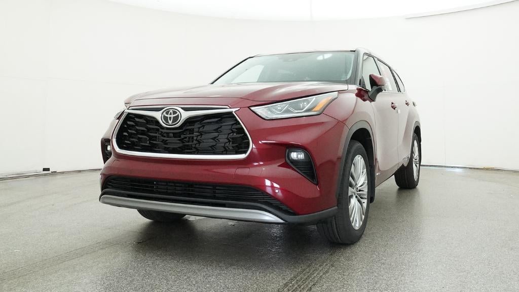 2026 Toyota Highlander Hybrid Platinum