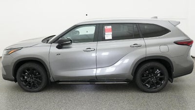2026 Toyota Highlander XLE