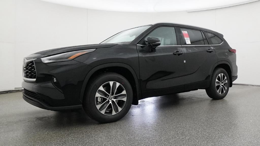 2026 Toyota Highlander XLE