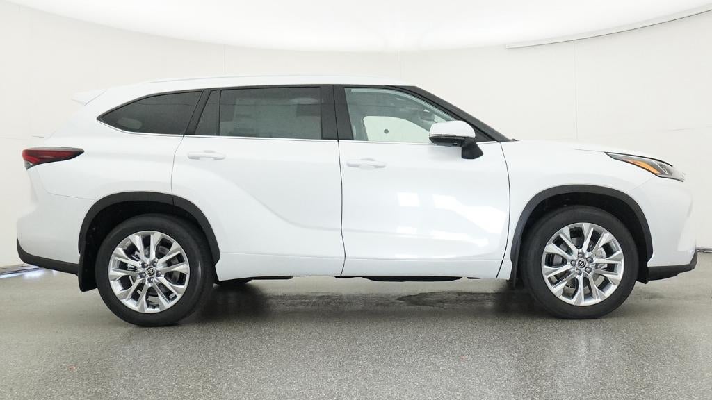 2026 Toyota Highlander Limited