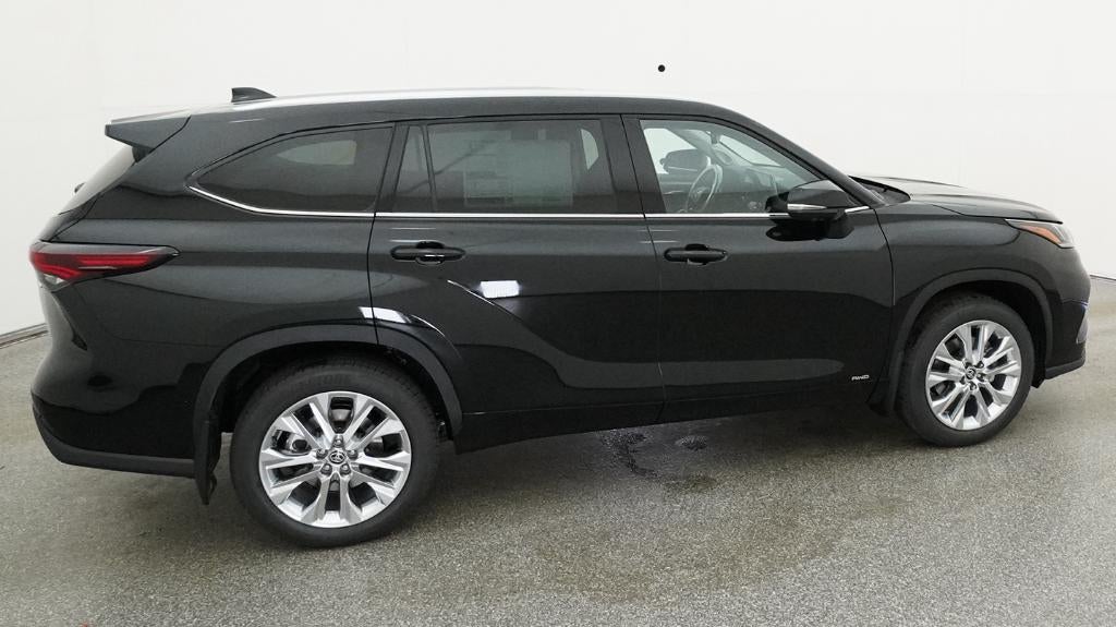 2026 Toyota Highlander Hybrid Limited
