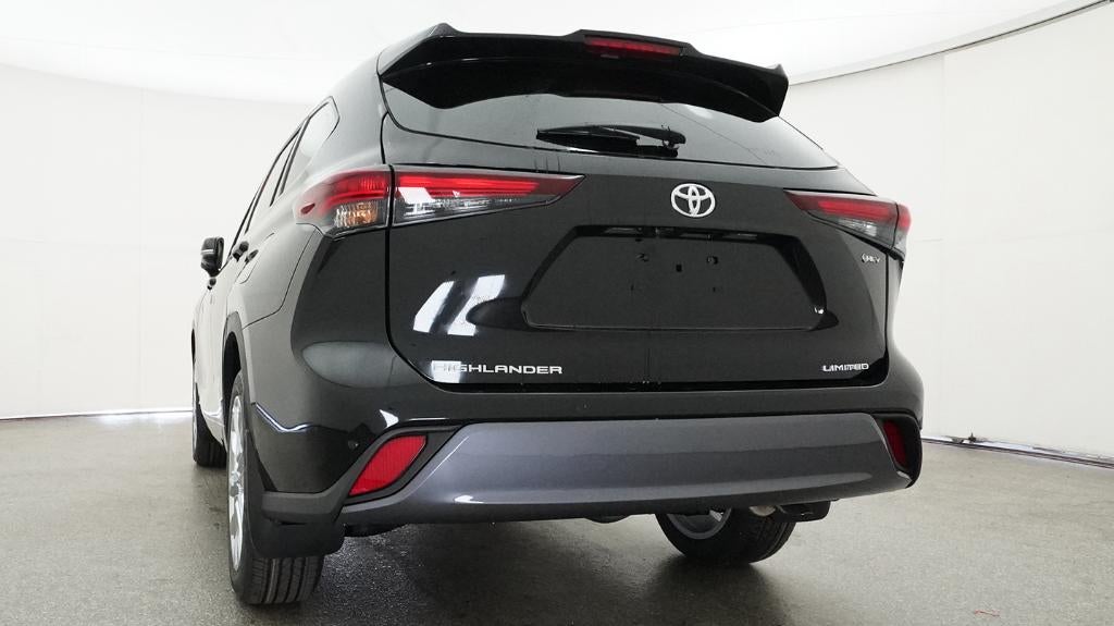 2026 Toyota Highlander Hybrid Limited