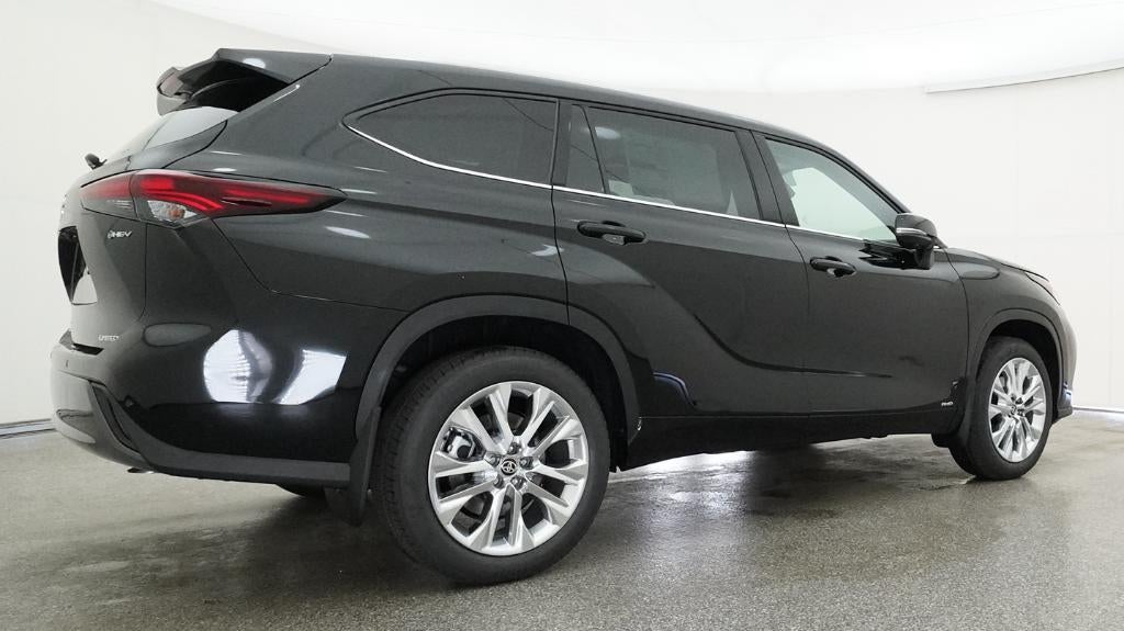 2026 Toyota Highlander Hybrid Limited