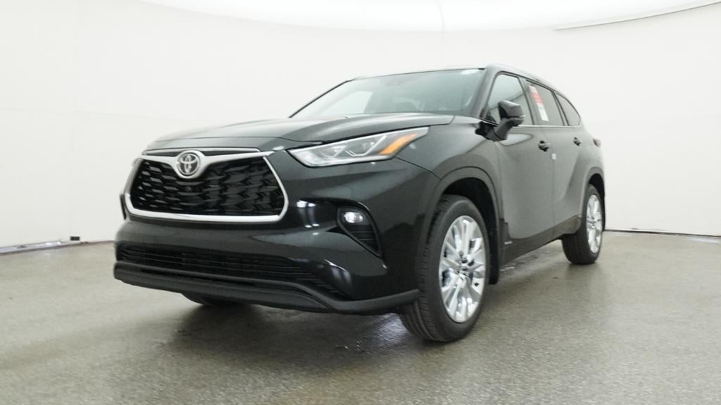 2026 Toyota Highlander Hybrid Limited