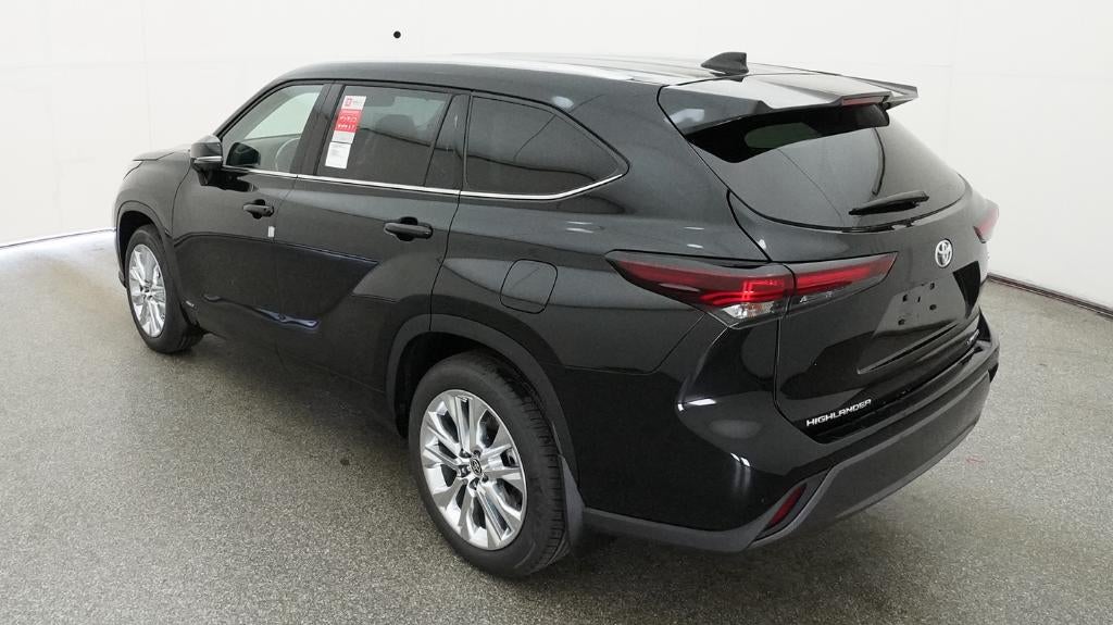 2026 Toyota Highlander Hybrid Limited