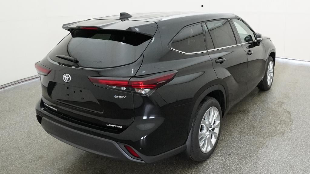 2026 Toyota Highlander Hybrid Limited