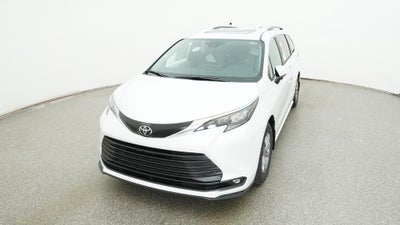 2026 Toyota Sienna XLE