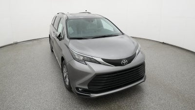 2026 Toyota Sienna XLE