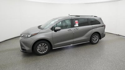 2026 Toyota Sienna XLE