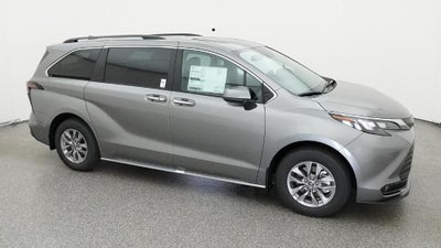 2026 Toyota Sienna XLE