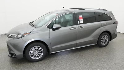 2026 Toyota Sienna XLE
