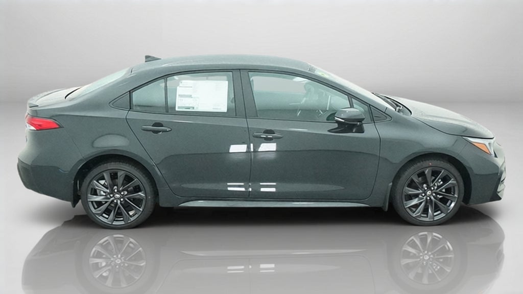 2027 Toyota Corolla SE