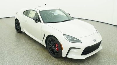 2026 Toyota GR86 Premium MT